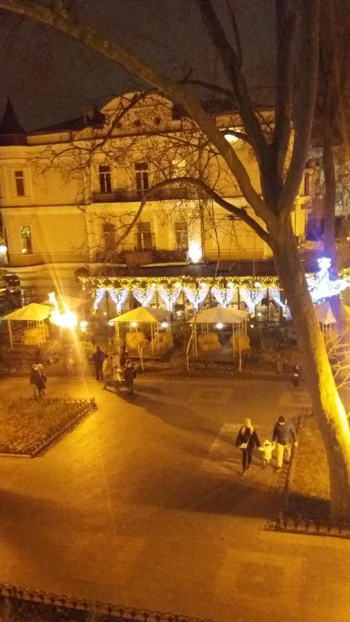Apartment on Havanna Street Odessa Buitenkant foto